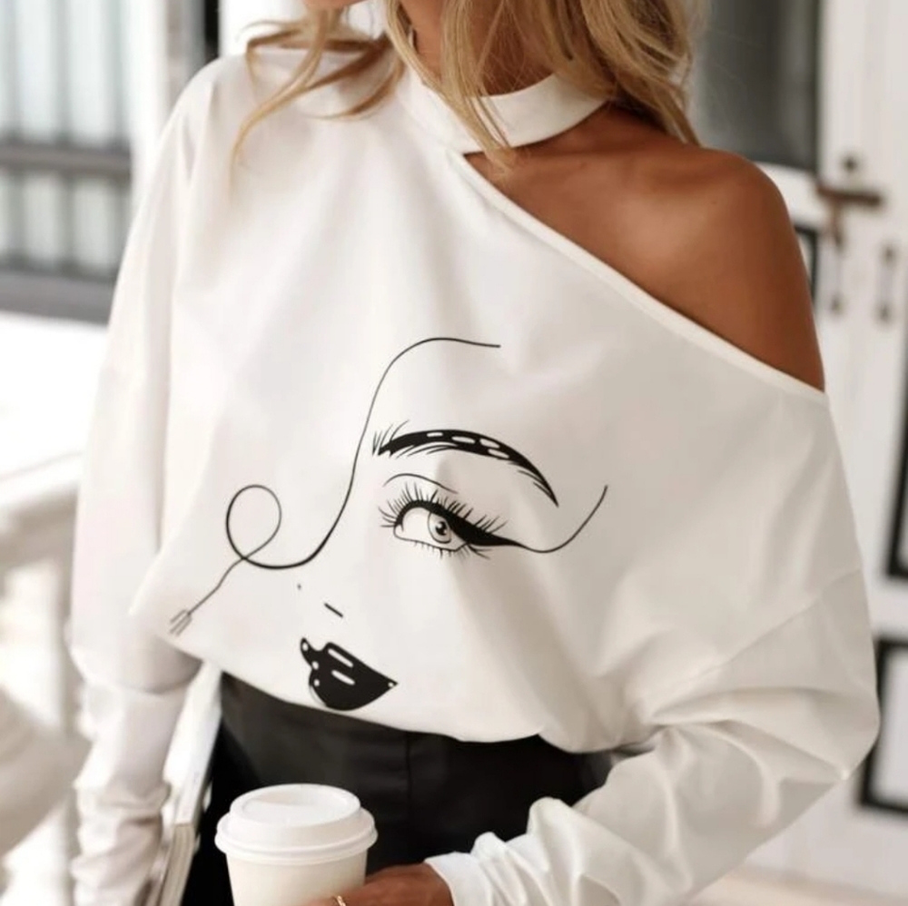 Graphic woman's tee